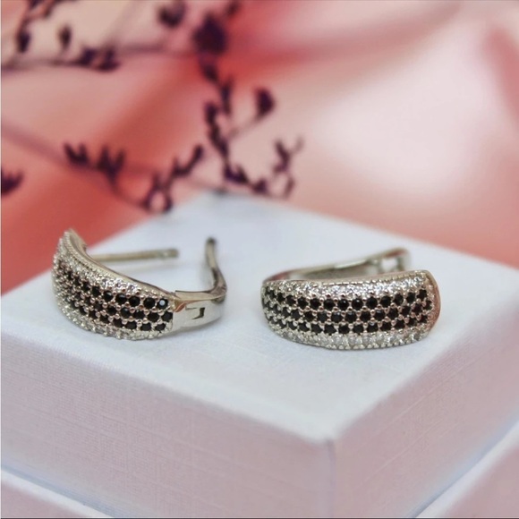 Sterling Silver Black Hoop Earring Simulated diamonds Black gothic Sparkly - Picture 3 of 15